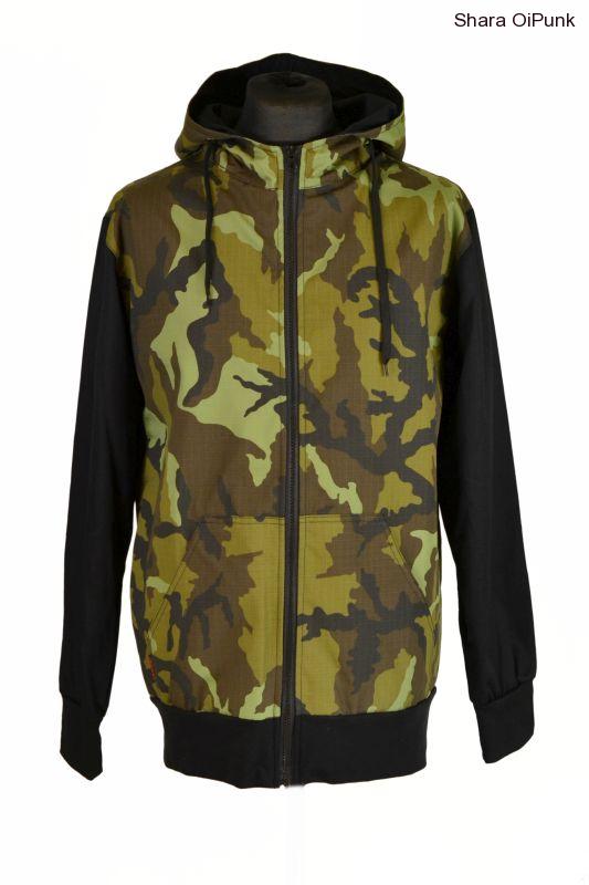 Punk maskáčová lehká bunda s černými rukávy- SKLADEM-M