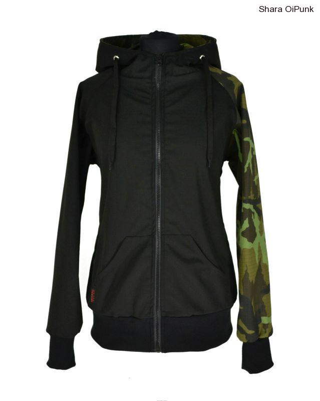 Punk zateplená fleecem černá bunda s maskáčovým rukávem-SKLADEM-XS