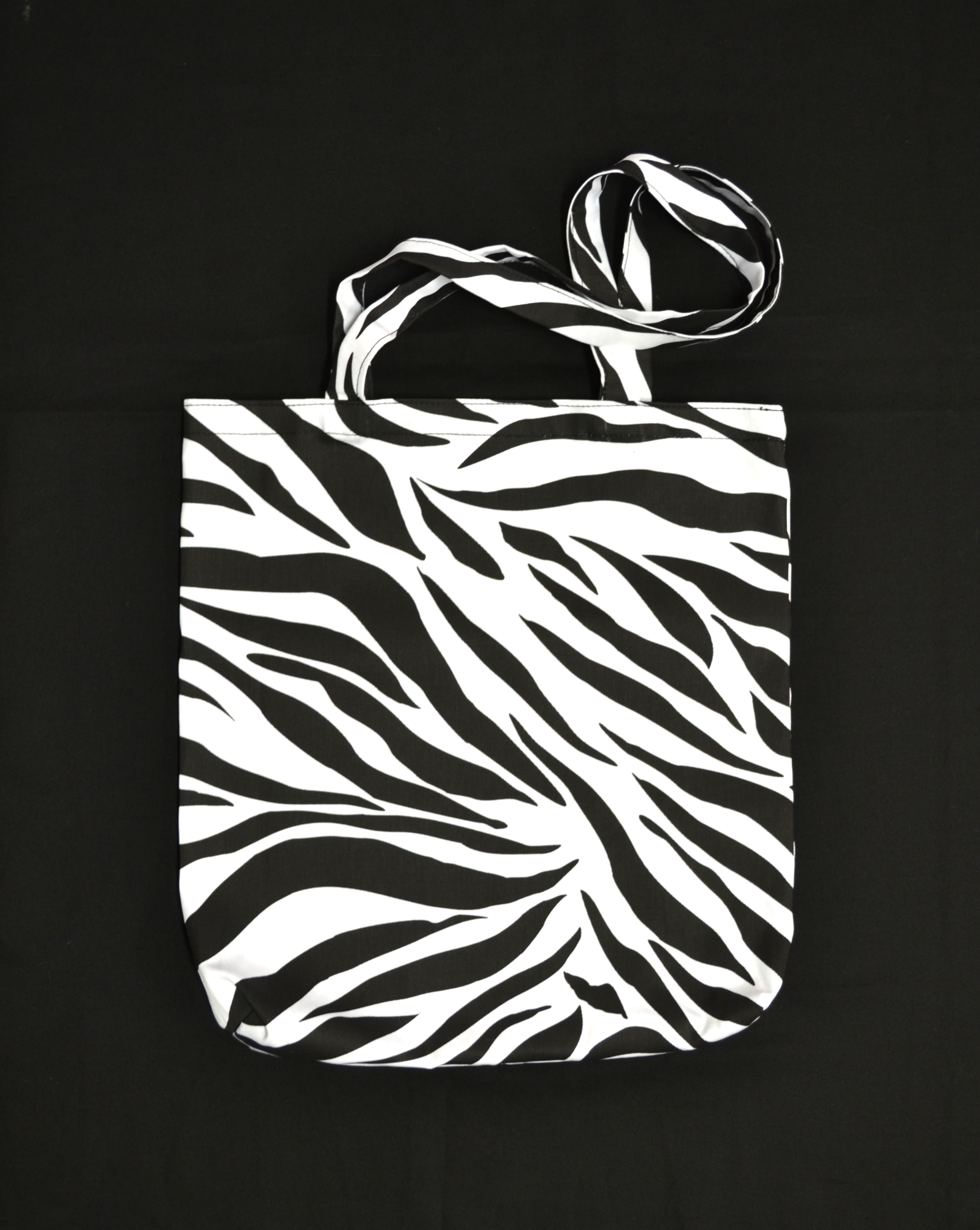 Punk taška na zip -bílá zebra