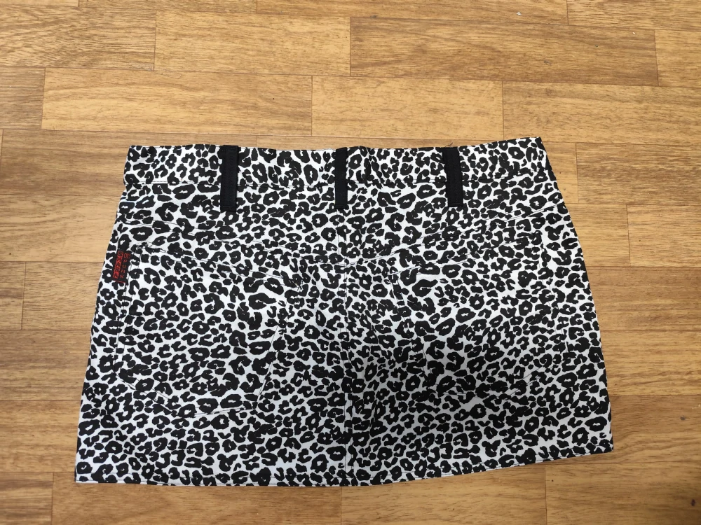 Punk sukně -BÍLÝ LEOPARD-SKLAD-L