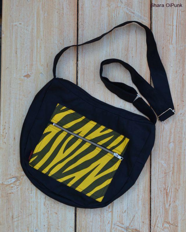 Punk taška černá - žlutá zebra