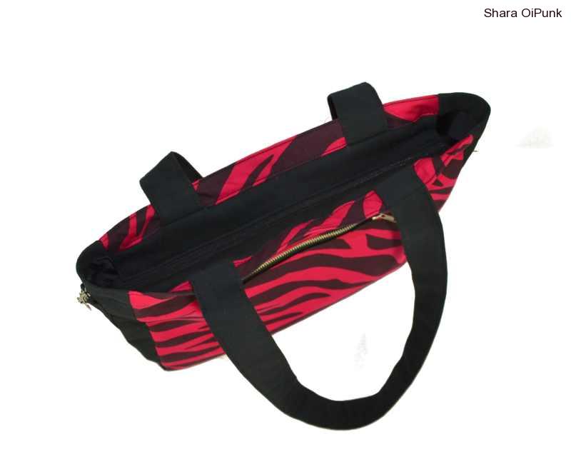 Punk kabelka s černou podšívkou - ZMĚNA červená zebra 